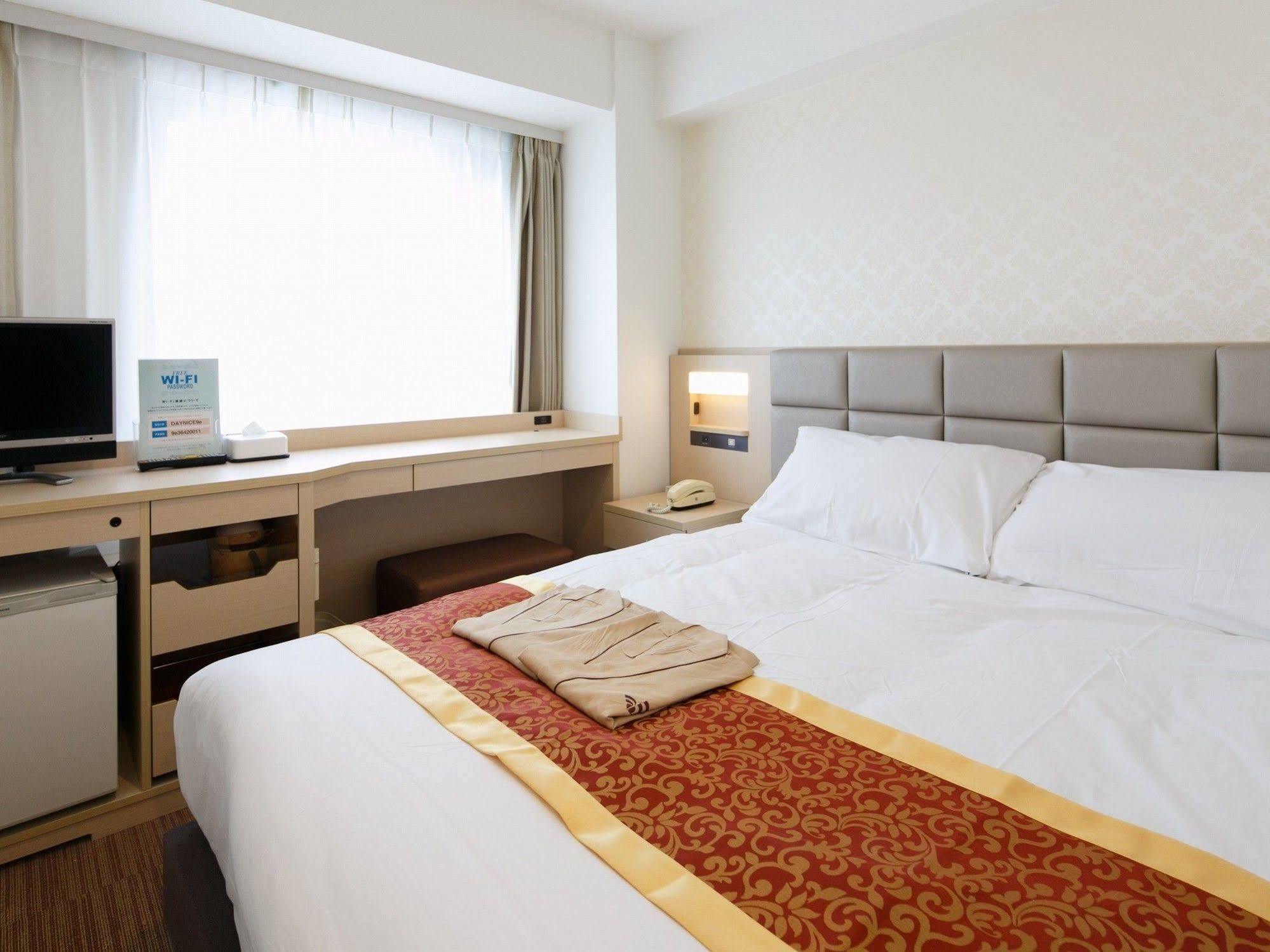 Day Nice Hotel Токио Экстерьер фото